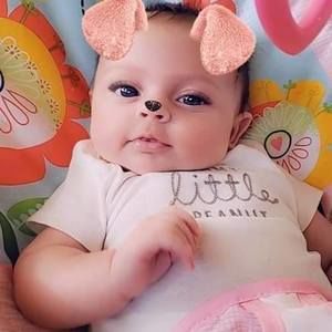 Meet your Posher, Della